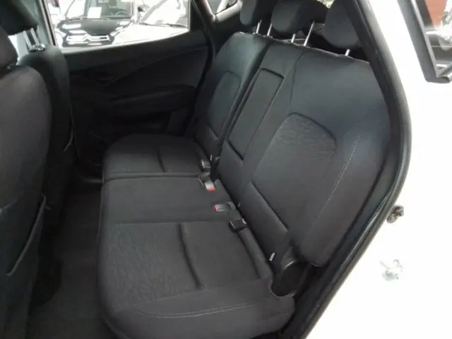 Hyundai ix20 1.6i i-Vision 2013 Benzine 14