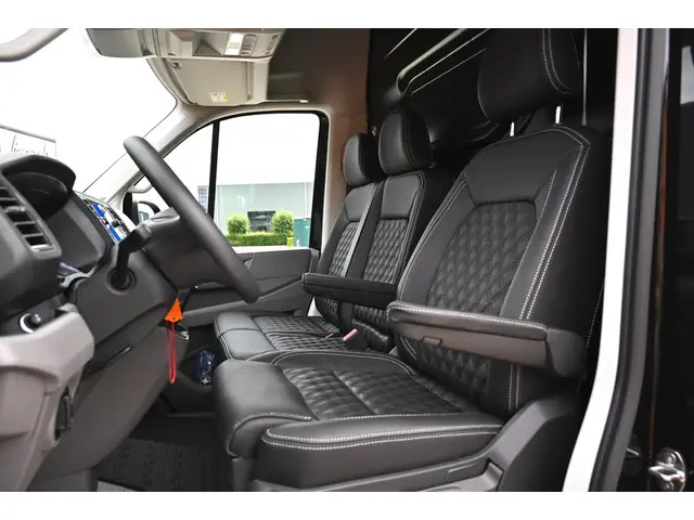 Volkswagen Crafter 140 PK TDI Aut. Highl. 2024 Diesel 33