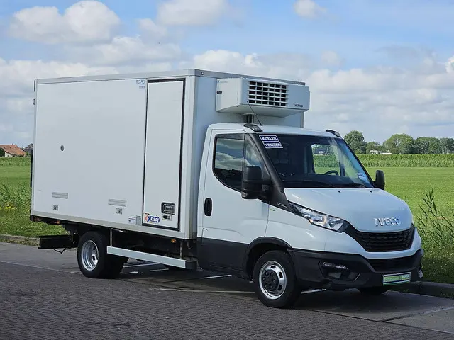 Iveco Daily 35C14 2020 Diesel 5