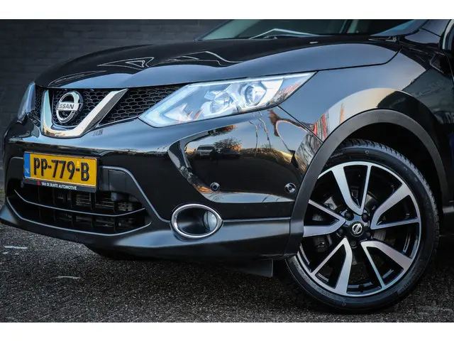 Nissan QASHQAI 1.2 Tekna 2017 Benzine 18