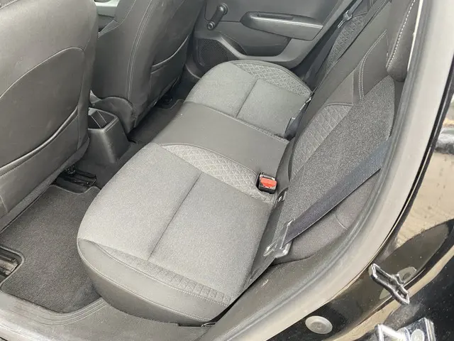 Renault Clio 1.0 TCe Zen 2020 Benzine 24