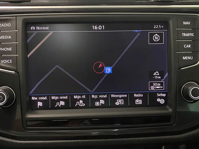 Volkswagen Tiguan 2.0 TSI 4Motion Highline 2016 Benzine 29
