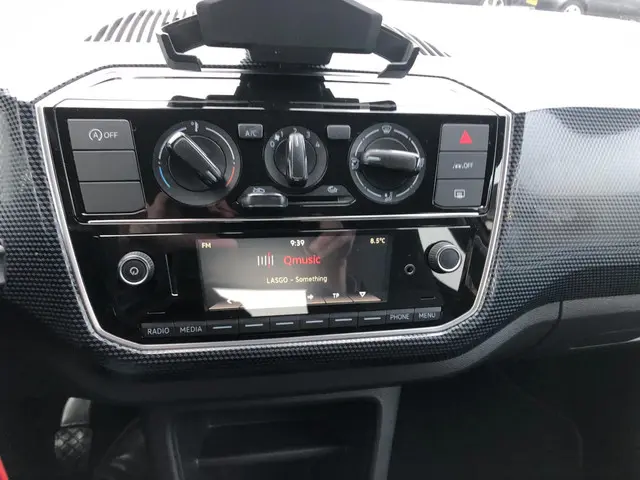 Volkswagen up! 1.0 Volkswagen Up 2021 Benzine 12