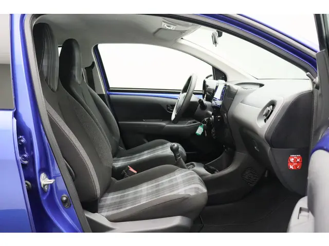 Peugeot 108 1.0 e-VTi Active 2019 Benzine 12