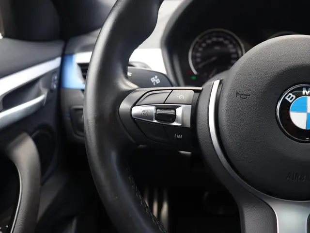 BMW X2 sDrive18i 2022 Benzine 19