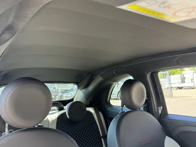Fiat 500C 1.0 HYBRID STAR 2020 Benzine 26