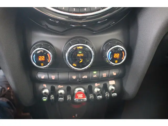 MINI Cooper S Mini 2.0 Chili Automaat 2019 Benzine 15