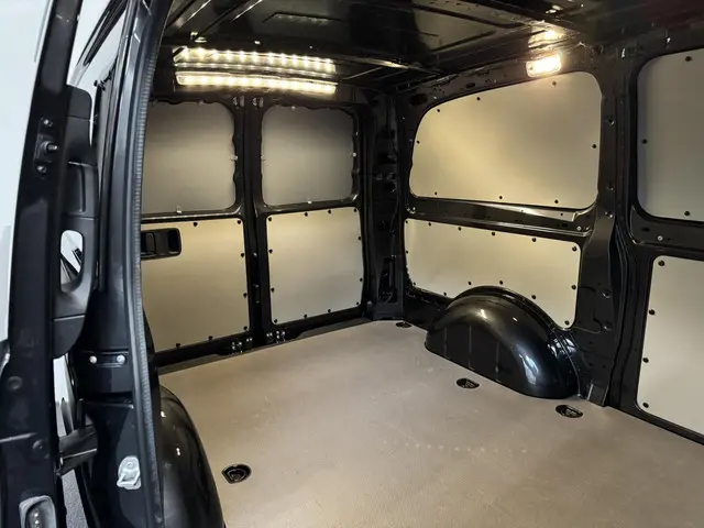 Mercedes-Benz Vito 114 CDI Lang 2024 Diesel 24