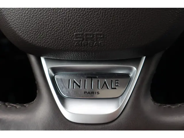 Renault Espace 1.8 TCe Initiale Paris 7p. 2019 Benzine 36