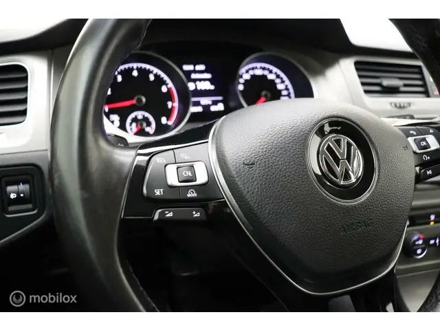 Volkswagen Golf 1.0 TSI Comfortline 2017 Benzine 24