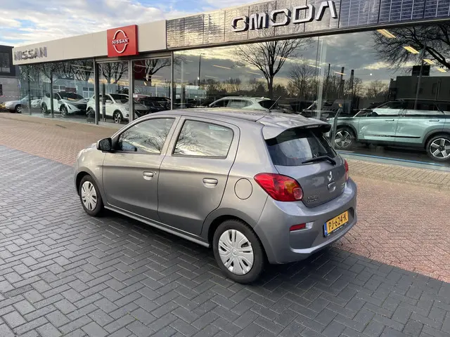 Mitsubishi Space Star 1.0 Cool+ 2017 Benzine 4