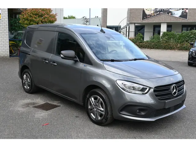 Mercedes-Benz Citan 110 CDI L1 2023 Diesel 10