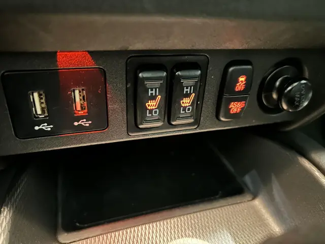 Mitsubishi ASX 2.0 Instyle 2019 Benzine 28