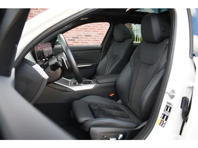 BMW 3 Serie Touring 330e M-Sport 2023 Hybride Benzine 4
