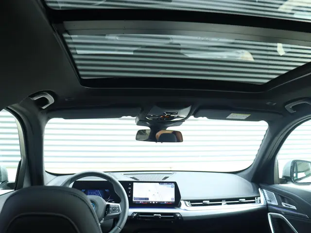 BMW iX1 eDrive20 2025 Elektrisch 19