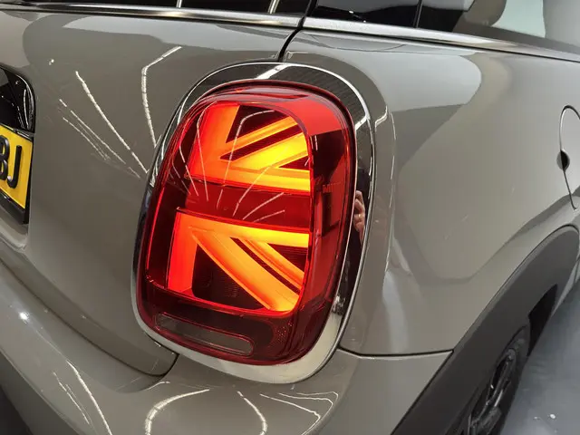 MINI Cooper Mini 1.5 Salt 2020 Benzine 16