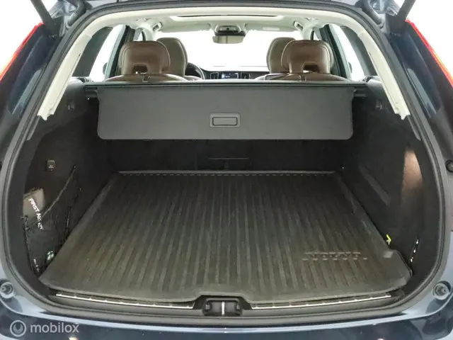 Volvo XC60 2.0 T5 AWD Inscription 2019 Benzine 56