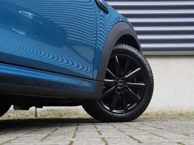 MINI 5-Deurs Cooper 2022 Benzine 7