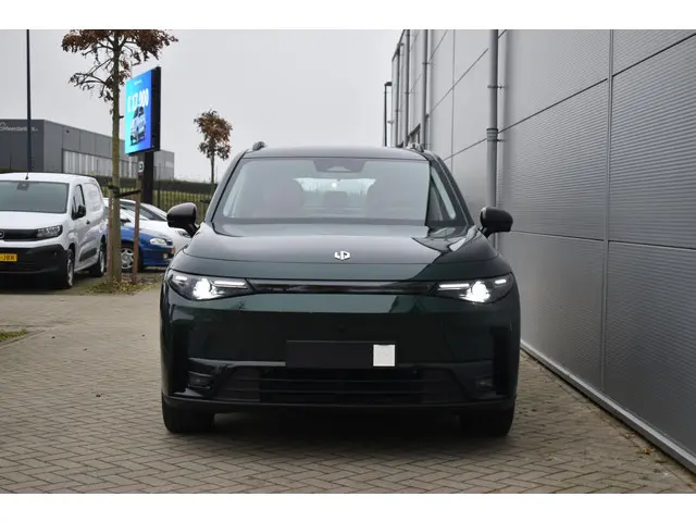 Leapmotor C10 Design 69.9 kWh 2024 Elektrisch 9