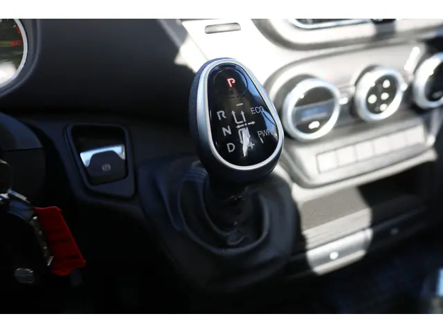 Iveco Daily 35S18 Oprijwagen 2024 Diesel 19