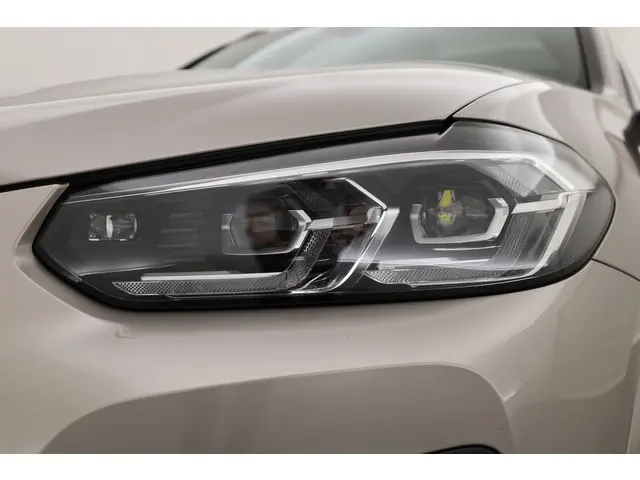 BMW iX3 M Sport 80 kWh 2022 Elektrisch 38