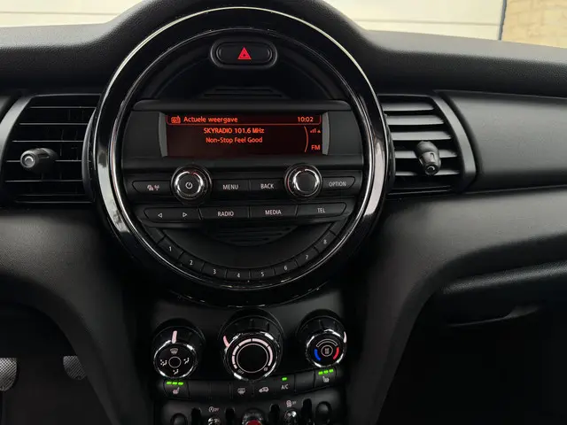 MINI One Mini 1.2 Black Edition 2017 Benzine 14