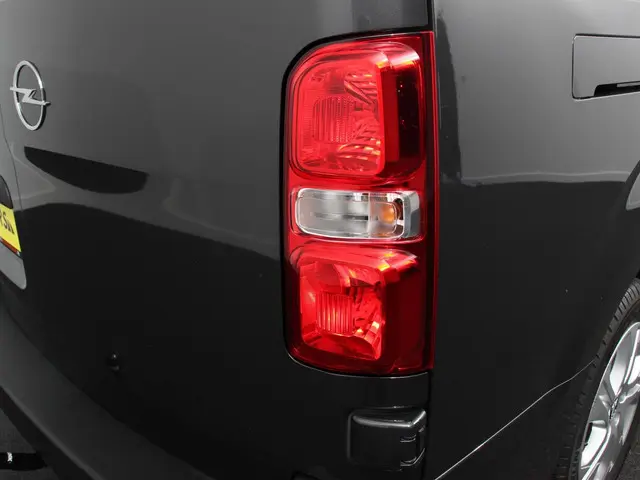 Opel Vivaro 2.0 BlueHDi 180 S&S L3 Automaat 2024 Diesel 32