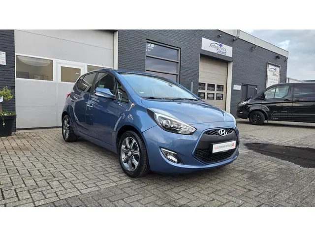 Hyundai ix20 1.6i 2016 Benzine 8