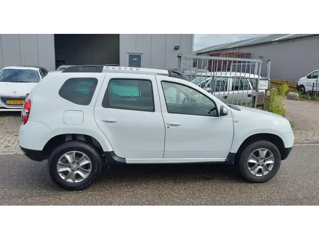 Dacia Duster 1.2 TCe 4x2 Prestige 2016 Benzine 8