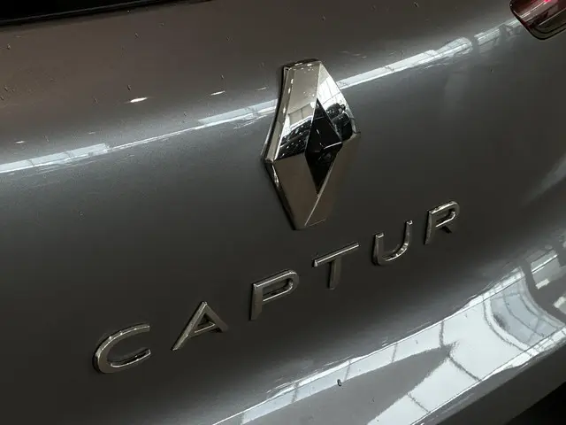 Renault Captur 1.0 TCe 90 Techno 2023 Benzine 23
