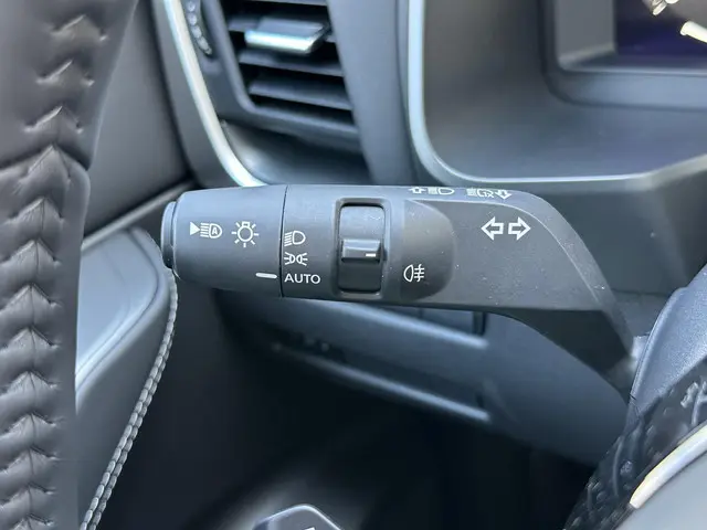 Nissan QASHQAI 1.3 MHEV Xtronic N-Connecta 2025 Benzine 47