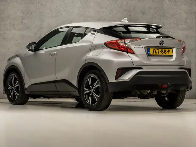 Toyota C-HR 1.8 Hybrid Sport 2018 Hybride Benzine 3