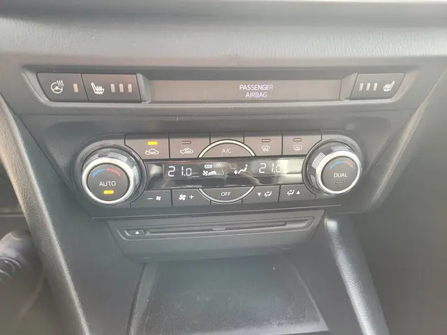 Mazda 3 2.0 SkyActiv-G 120 SkyLease 2017 Benzine 20