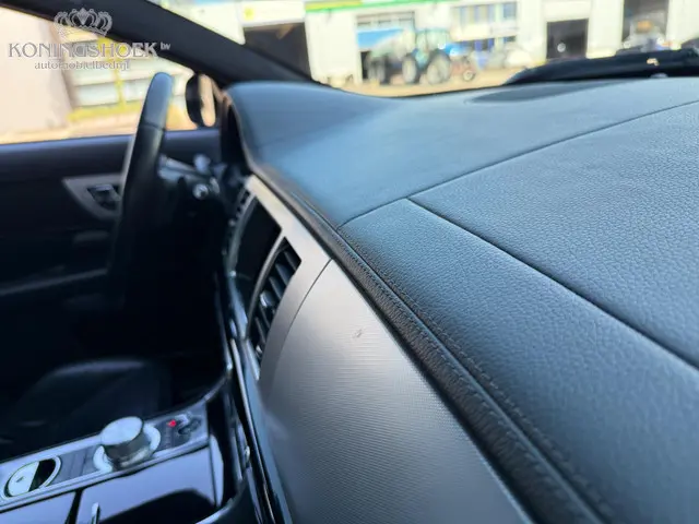 Jaguar XF 2.2D R Sport 2015 Diesel 6