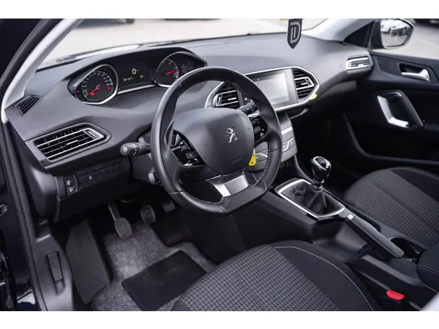 Peugeot 308 1.5 BlueHDi Blue Lease Active 2020 Diesel 27