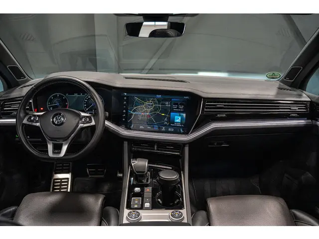 Volkswagen Touareg 3.0 TDI R-Line 2019 Diesel 27