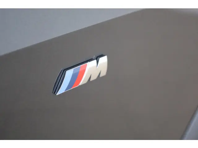 BMW X5 xDrive45e 2021 Hybride Benzine 35