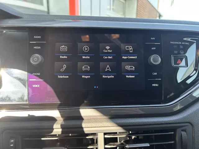 Volkswagen Polo 1.0 TSI Highline IQ Drive 2019 Benzine 19