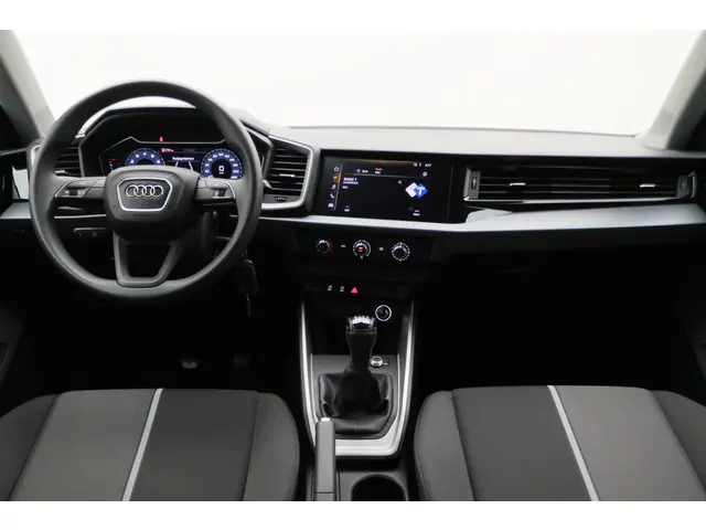 Audi A1 Sportback 25 TFSI Pro Line 2019 Benzine 2