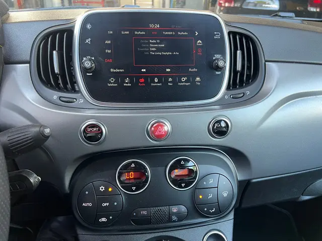 Fiat 500 1.4 T-Jet Abarth Turismo 165 PK 2017 Benzine 35