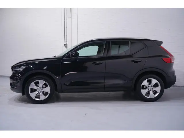 Volvo XC40 1.5 T3 Momentum Pro 2019 Benzine 4