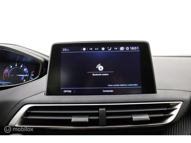 Peugeot 5008 1.2 PureTech Active 2018 Benzine 23