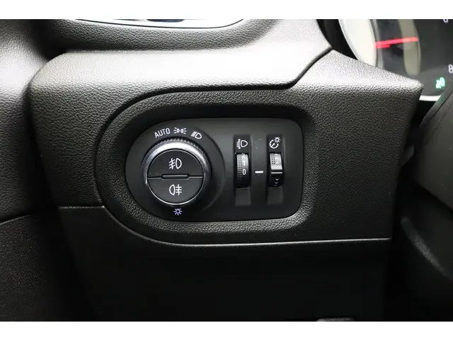Opel Grandland X 1.2 Turbo Innovation 2019 Benzine 33