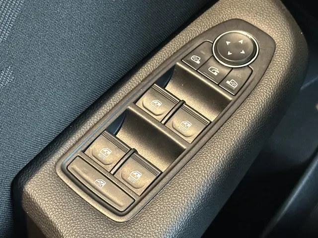 Renault Clio 1.0 TCe 90 GPF esprit Alpine 2025 Benzine 22