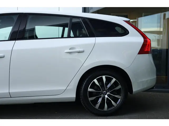 Volvo V60 2.0 T3 Polar+ Dynamic 2017 Benzine 5