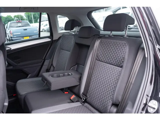 Volkswagen Tiguan 1.4 TSI 125pk Comfortline 2018 Benzine 35