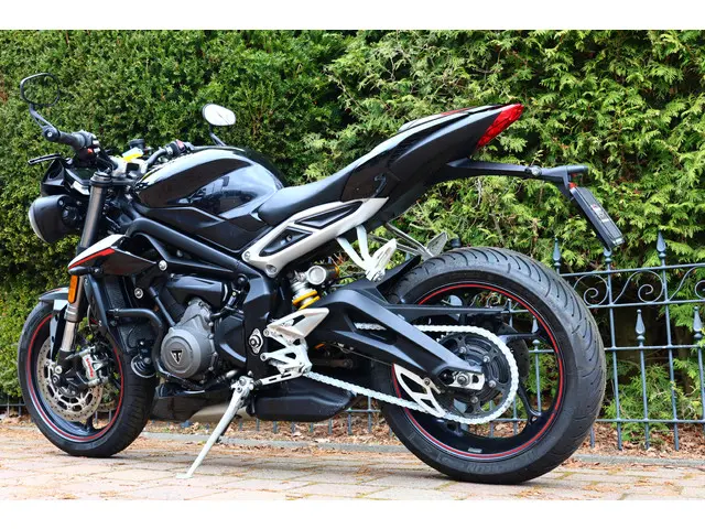 Triumph Street Triple 765 RS ABS Edition 2017 Benzine 6