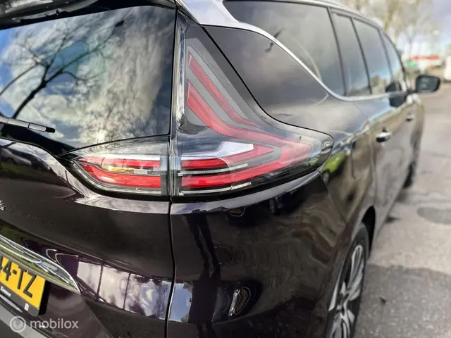 Renault Espace 1.6 TCe Initiale Paris 7p. 2015 Benzine 26