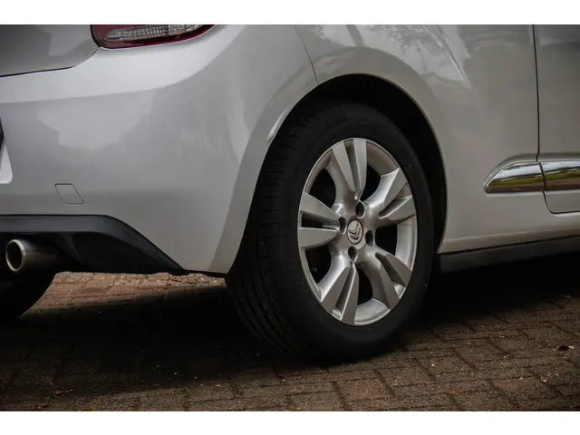 Citroën DS3 1.2 VTi Chic 2014 Benzine 20