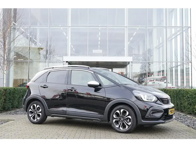 Honda Jazz 1.5i e:HEV CROSSTAR 2022 Hybride Benzine 23